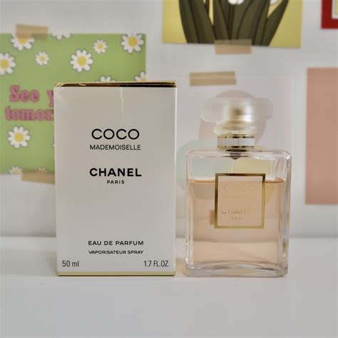 coco mademoiselle smell.